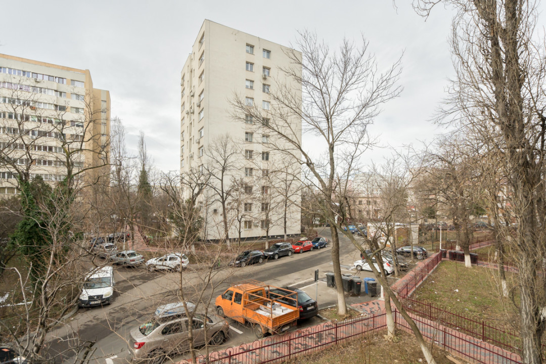 LIVIU REBREANU - PARK LAKE, APARTAMENT 2 CAMERE 51 MP, ETAJ 1!