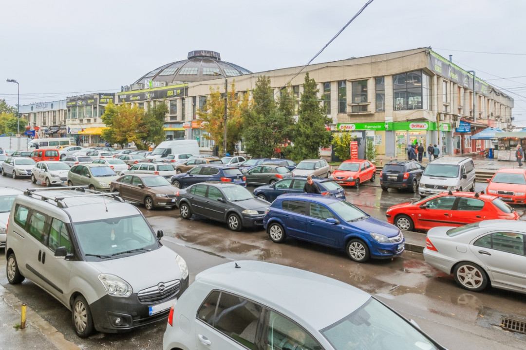 COMPLEX DELFIN, SPATII COMERCIALE 600 MP, DOUA NIVELURI!
