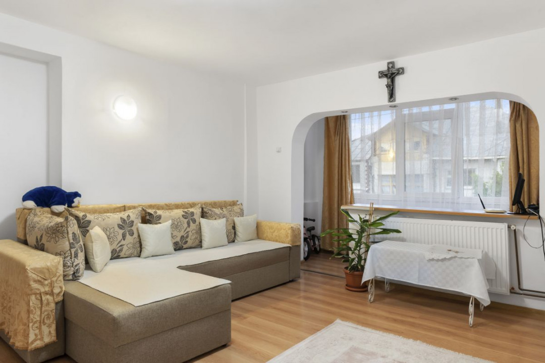 OTOPENI - CENTRAL, APARTAMENT IN VILA, 3 CAMERE 79 MP, ETAJ 1!