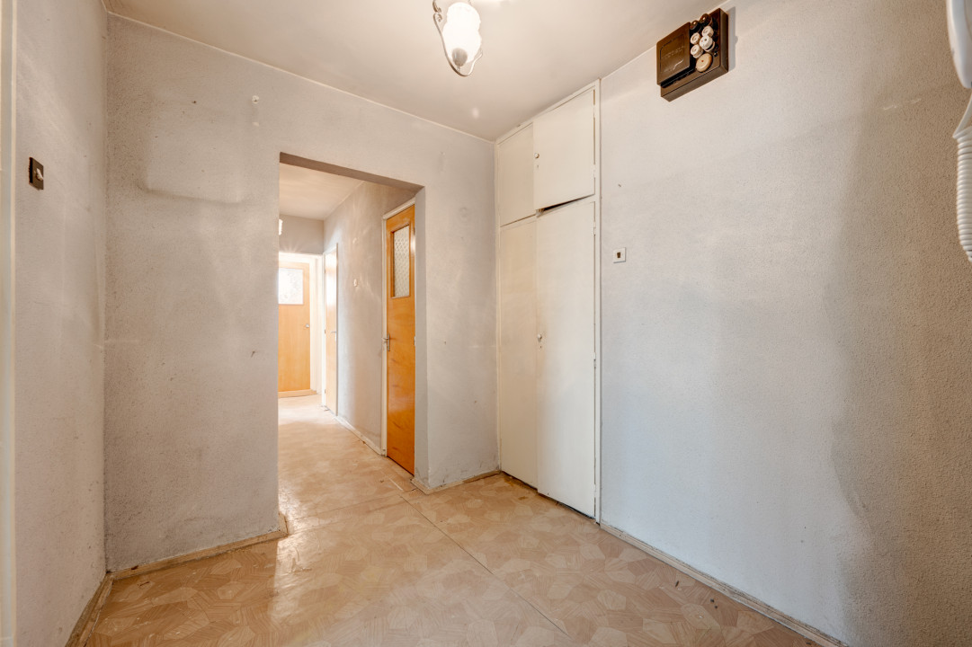 DRISTOR - ALEEA FLORIN CIUNGAN, APARTAMENT 3 CAMERE RENOVABIL, 67 MP!