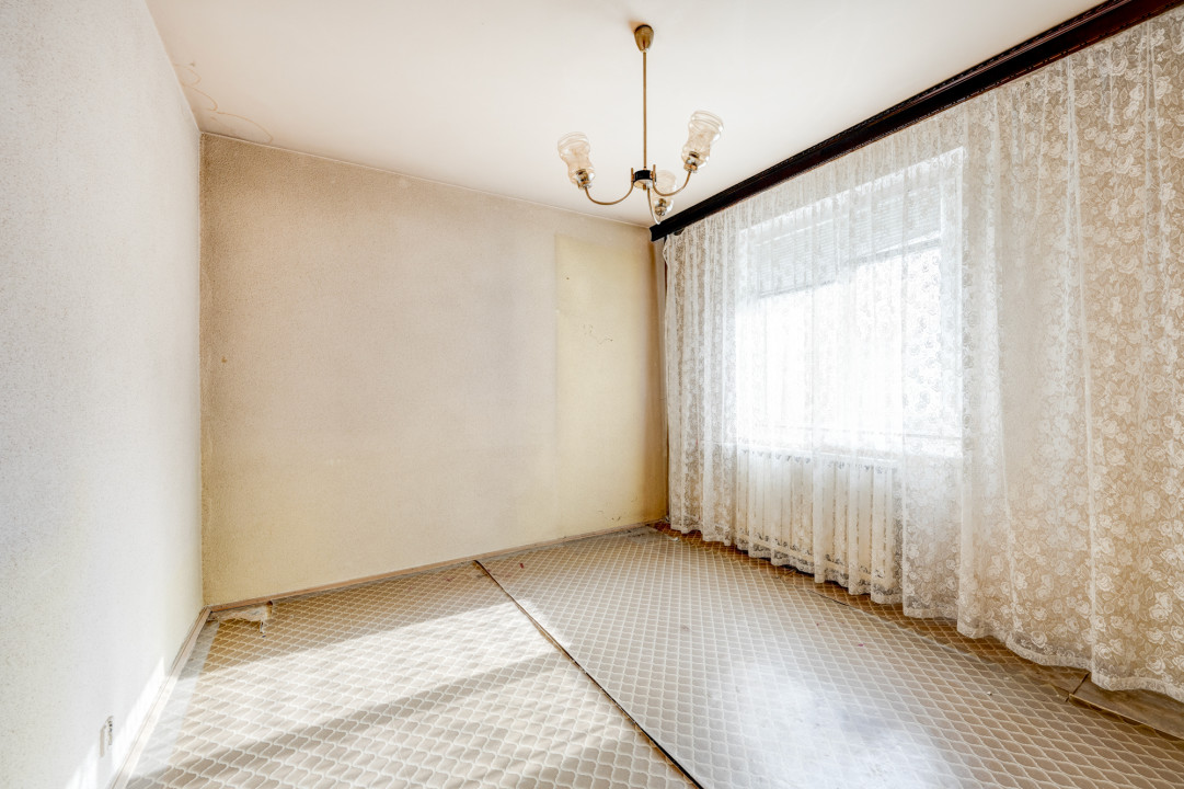 DRISTOR - ALEEA FLORIN CIUNGAN, APARTAMENT 3 CAMERE RENOVABIL, 67 MP!
