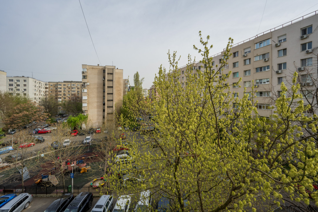 DRISTOR - ALEEA FLORIN CIUNGAN, APARTAMENT 3 CAMERE RENOVABIL, 67 MP!