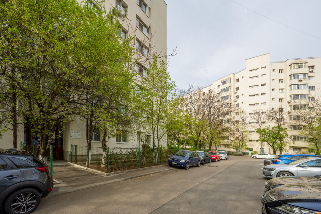 DRISTOR - ALEEA FLORIN CIUNGAN, APARTAMENT 3 CAMERE RENOVABIL, 67 MP!
