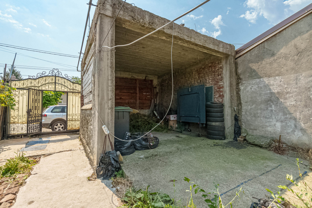GIURGIULUI - BALOMIR, CASA DEMOLABILA 40 MP, LOT 200 MP!
