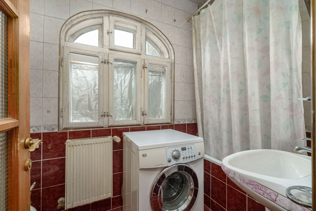 GIURGIULUI - BALOMIR, CASA DEMOLABILA 40 MP, LOT 200 MP!