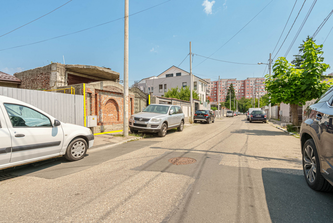 GIURGIULUI - BALOMIR, CASA DEMOLABILA 40 MP, LOT 200 MP!
