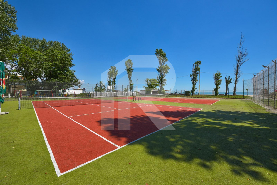 MAMAIA – COMPLEX HOTELIER 300 CAMERE - MERCUR - MINERVA, 18.000 MPC!