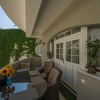 CAROL - EPISCOP CHESARIE, APARTAMENT 250 MP TOTAL, CURTE 250 MP!