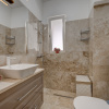 CAROL - EPISCOP CHESARIE, APARTAMENT 250 MP TOTAL, CURTE 250 MP!