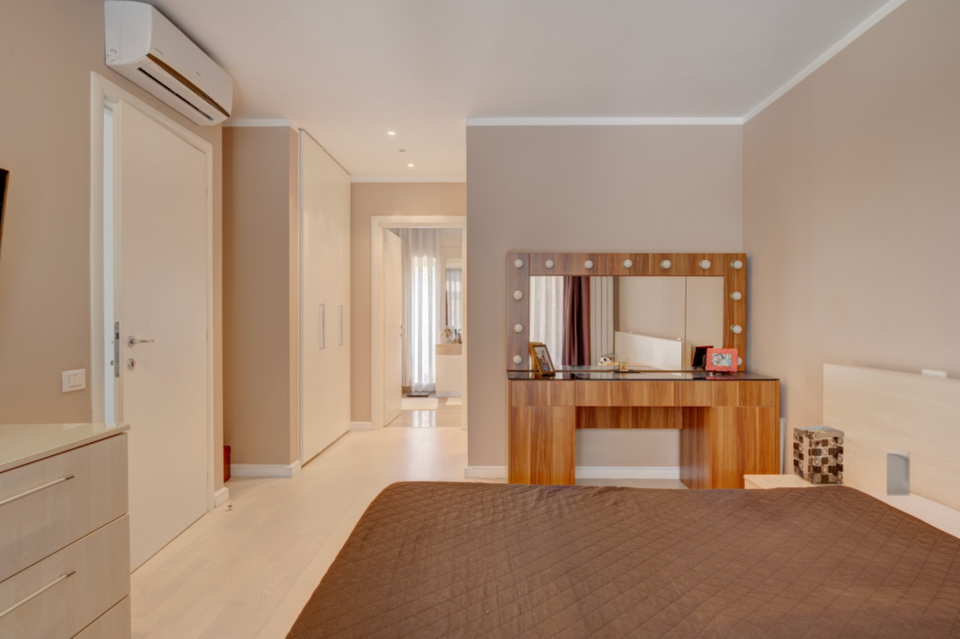 CORBEANCA - ROSE GARDEN, VILA 250 MP, LOT 531 MP, LA CHEIE! 