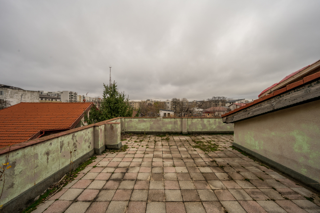 UVERTURII - CETATEA DE BALTA, VILA 436 MP UTILI, LOT 300 MP!